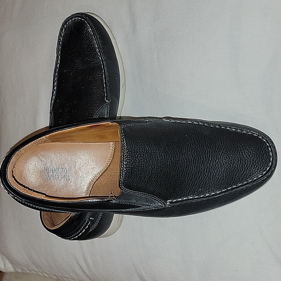 Johnston & Murphy sz11 slip ons - Picture 1 of 8